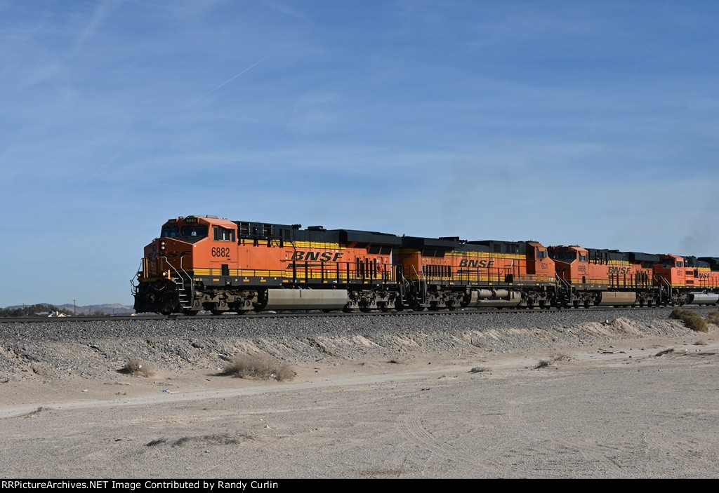 BNSF 6882 West